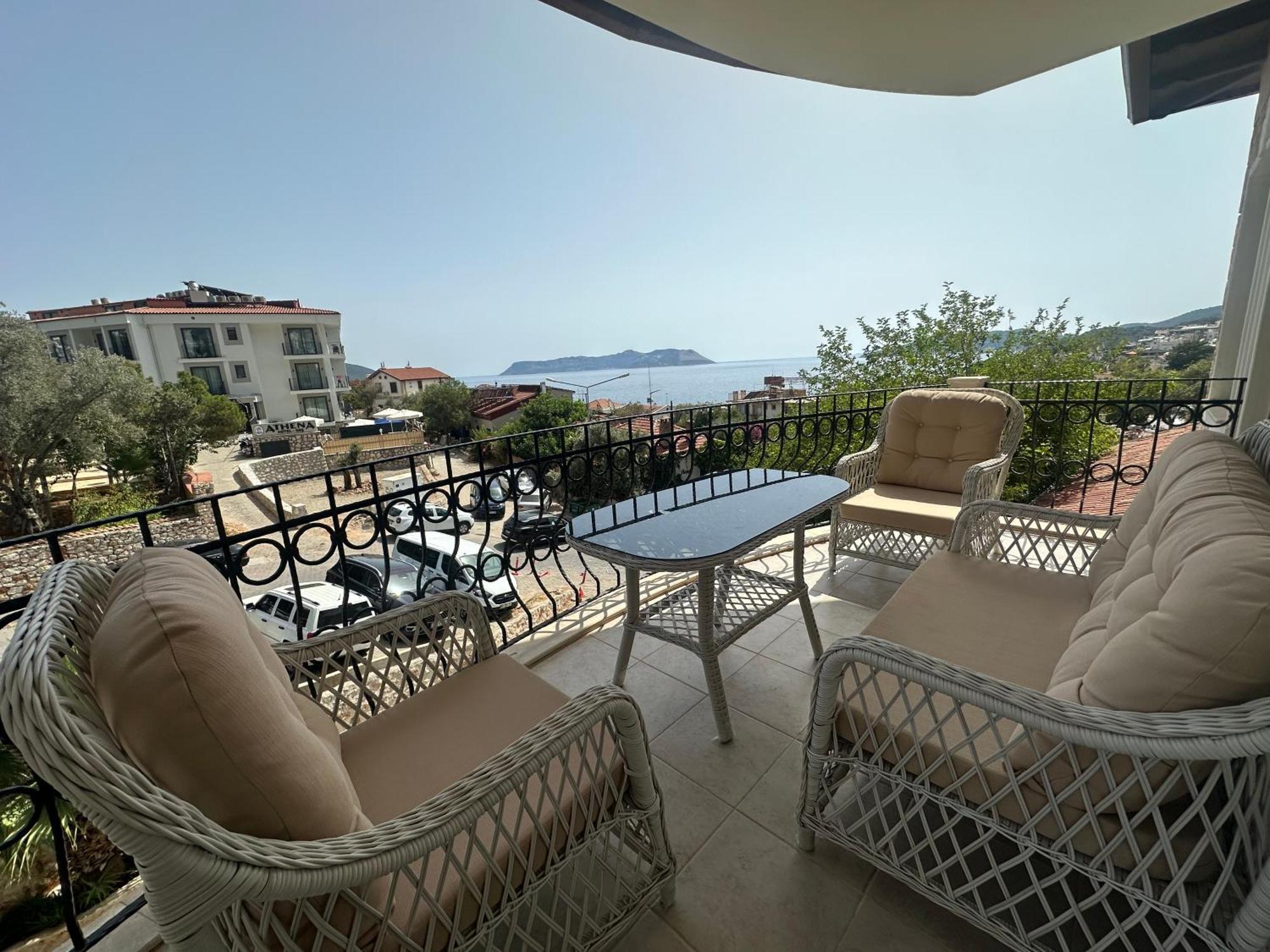 The Townhouse Apartment Kaş Esterno foto
