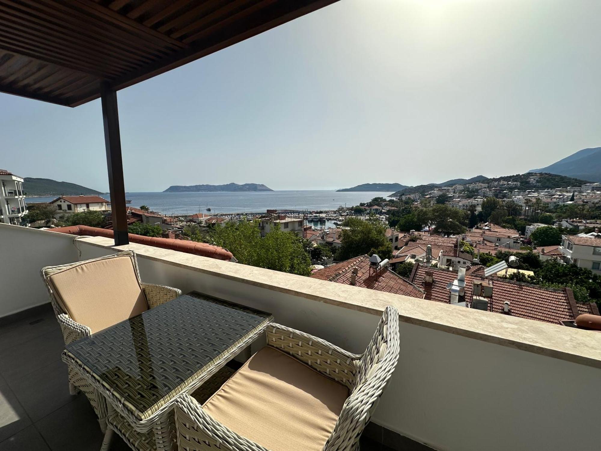 The Townhouse Apartment Kaş Esterno foto